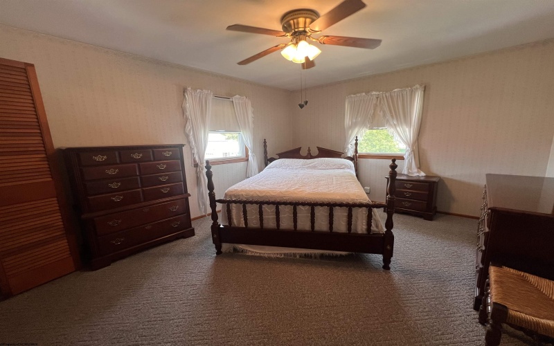 201 Alexander Avenue, Elkins, West Virginia 26241, 3 Bedrooms Bedrooms, 9 Rooms Rooms,1 BathroomBathrooms,Single Family Detached,For Sale,Alexander,10165258