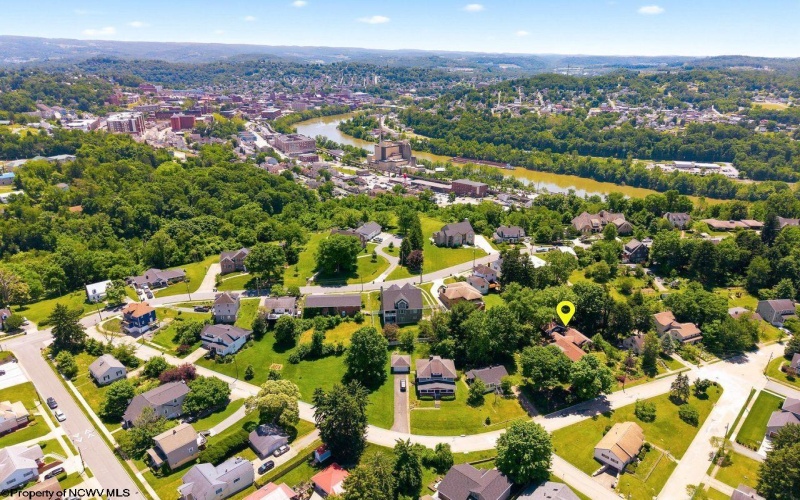 895 Fairfax Drive, Morgantown, West Virginia 26505, 3 Bedrooms Bedrooms, 8 Rooms Rooms,2 BathroomsBathrooms,Single Family Detached,For Sale,Fairfax,0,10165241