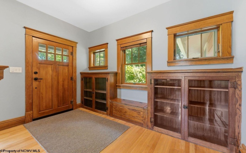 895 Fairfax Drive, Morgantown, West Virginia 26505, 3 Bedrooms Bedrooms, 8 Rooms Rooms,2 BathroomsBathrooms,Single Family Detached,For Sale,Fairfax,0,10165241