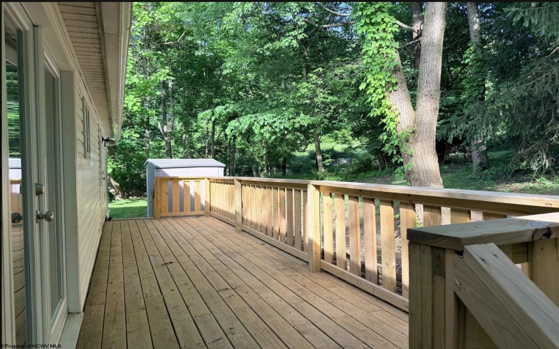 180 Morgans Run Road, Morgantown, West Virginia 26508, 3 Bedrooms Bedrooms, 7 Rooms Rooms,2 BathroomsBathrooms,Single Family Detached,For Sale,Morgans Run,10165242