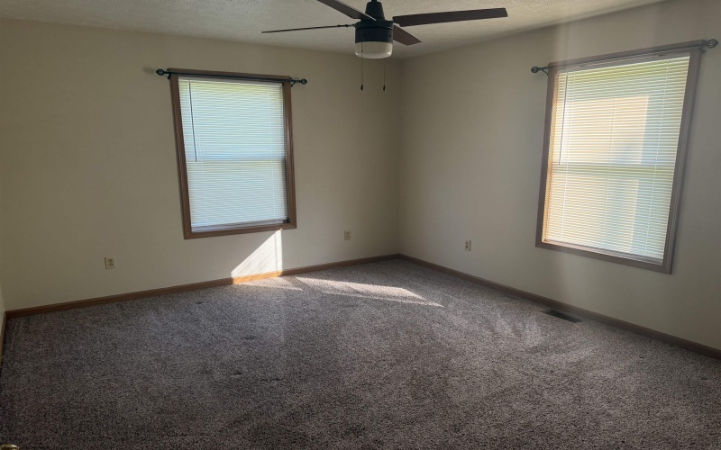 135 Wabash Avenue, Belington, West Virginia 26250, 3 Bedrooms Bedrooms, 7 Rooms Rooms,2 BathroomsBathrooms,Single Family Detached,For Sale,Wabash,0,10165244