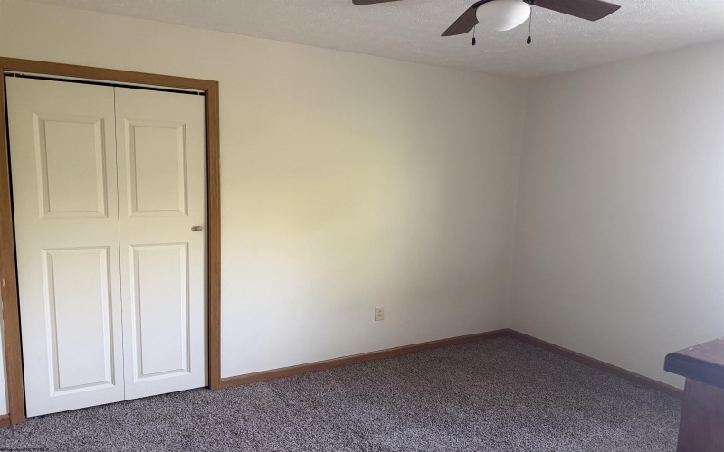 135 Wabash Avenue, Belington, West Virginia 26250, 3 Bedrooms Bedrooms, 7 Rooms Rooms,2 BathroomsBathrooms,Single Family Detached,For Sale,Wabash,0,10165244