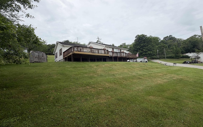 135 Wabash Avenue, Belington, West Virginia 26250, 3 Bedrooms Bedrooms, 7 Rooms Rooms,2 BathroomsBathrooms,Single Family Detached,For Sale,Wabash,0,10165244
