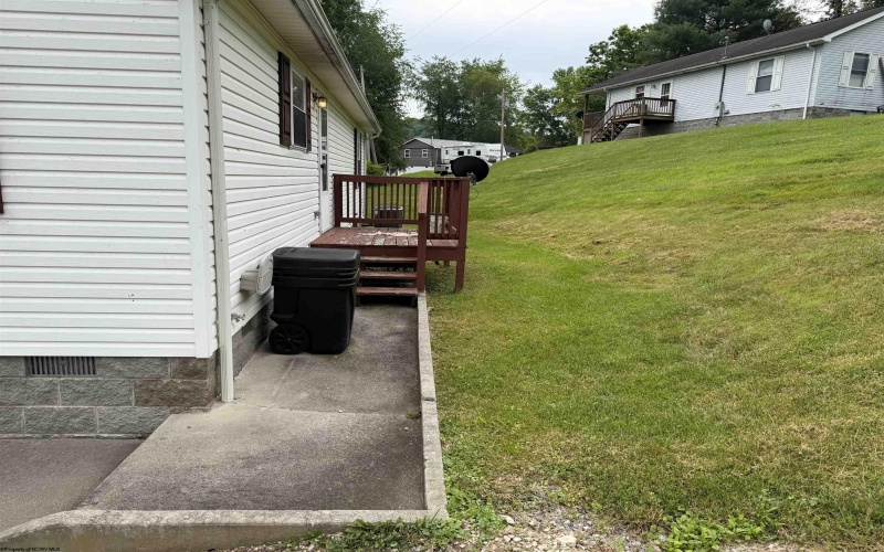 135 Wabash Avenue, Belington, West Virginia 26250, 3 Bedrooms Bedrooms, 7 Rooms Rooms,2 BathroomsBathrooms,Single Family Detached,For Sale,Wabash,0,10165244