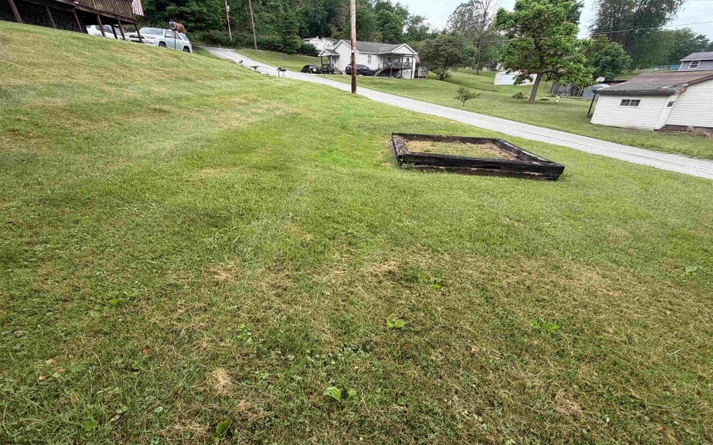 135 Wabash Avenue, Belington, West Virginia 26250, 3 Bedrooms Bedrooms, 7 Rooms Rooms,2 BathroomsBathrooms,Single Family Detached,For Sale,Wabash,0,10165244