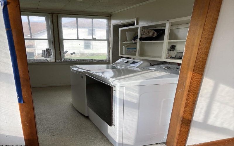 739 US Hwy 19 South, Weston, West Virginia 26452, 2 Bedrooms Bedrooms, 6 Rooms Rooms,1 BathroomBathrooms,Single Family Detached,For Sale,US Hwy 19,10165245