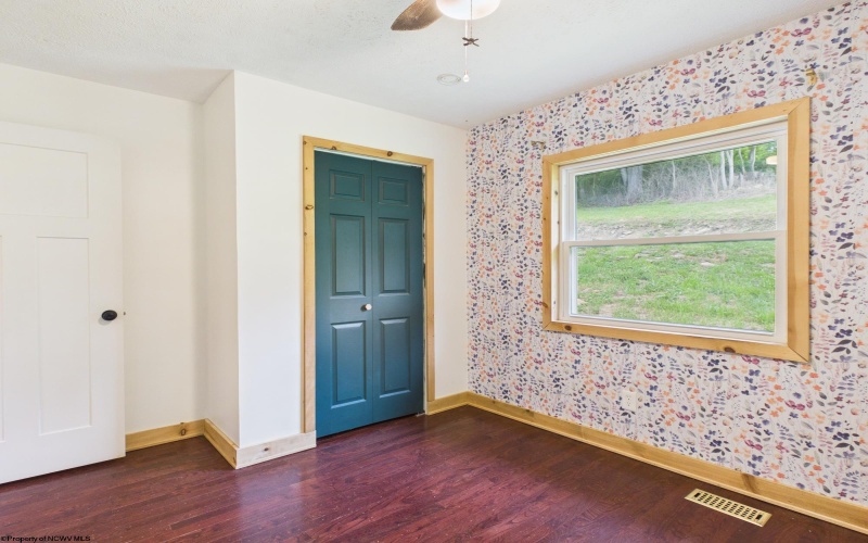 38 Rabish Lane, Fairmont, West Virginia 26554, 2 Bedrooms Bedrooms, 5 Rooms Rooms,1 BathroomBathrooms,Single Family Detached,For Sale,Rabish,10165265