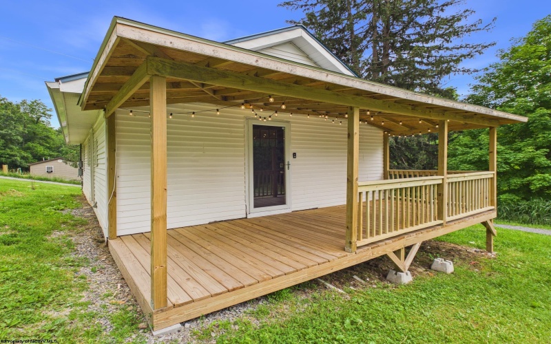 38 Rabish Lane, Fairmont, West Virginia 26554, 2 Bedrooms Bedrooms, 5 Rooms Rooms,1 BathroomBathrooms,Single Family Detached,For Sale,Rabish,10165265