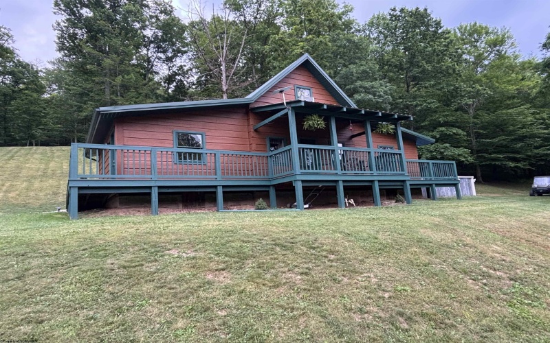52 Kearns Road, Bristol, West Virginia 26426, 3 Bedrooms Bedrooms, 6 Rooms Rooms,1 BathroomBathrooms,Single Family Detached,For Sale,Kearns,10165280