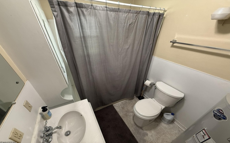 1513 Lavalette Avenue, Elkins, West Virginia 26241, 2 Bedrooms Bedrooms, 6 Rooms Rooms,1 BathroomBathrooms,Single Family Detached,For Sale,Lavalette,10165267
