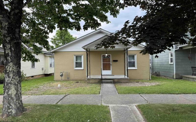 1513 Lavalette Avenue, Elkins, West Virginia 26241, 2 Bedrooms Bedrooms, 6 Rooms Rooms,1 BathroomBathrooms,Single Family Detached,For Sale,Lavalette,10165267