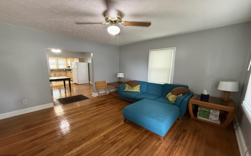 1513 Lavalette Avenue, Elkins, West Virginia 26241, 2 Bedrooms Bedrooms, 6 Rooms Rooms,1 BathroomBathrooms,Single Family Detached,For Sale,Lavalette,10165267