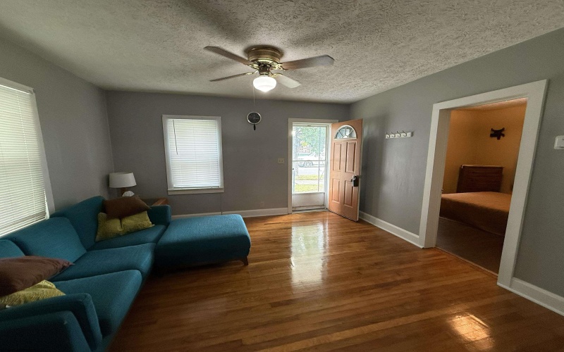 1513 Lavalette Avenue, Elkins, West Virginia 26241, 2 Bedrooms Bedrooms, 6 Rooms Rooms,1 BathroomBathrooms,Single Family Detached,For Sale,Lavalette,10165267