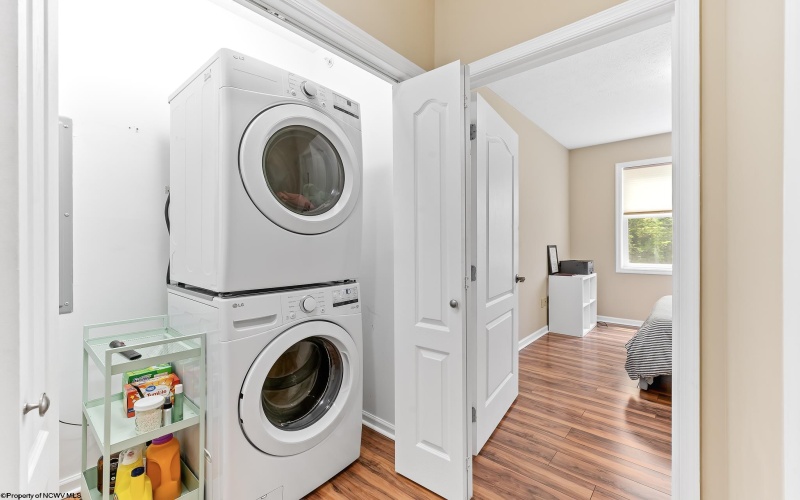 310 Fountain View, Morgantown, West Virginia 26505, 2 Bedrooms Bedrooms, 5 Rooms Rooms,2 BathroomsBathrooms,Single Family Attached,For Sale,Fountain,10165266