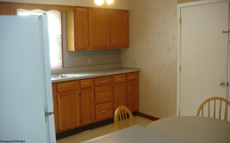 99-103 Liberty Avenue, Clarksburg, West Virginia 26301, ,Multi-unit/income,For Sale,Liberty,10162040
