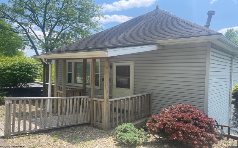 99-103 Liberty Avenue, Clarksburg, West Virginia 26301, ,Multi-unit/income,For Sale,Liberty,10162040
