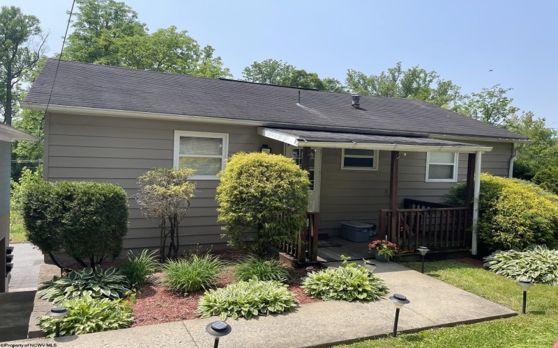 99-103 Liberty Avenue, Clarksburg, West Virginia 26301, ,Multi-unit/income,For Sale,Liberty,10162040