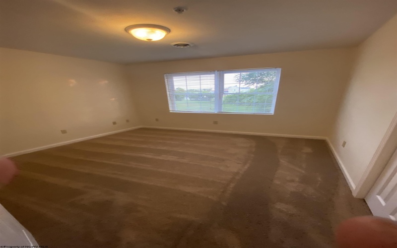 393 Dille Street, Morgantown, West Virginia 26505-4640, 2 Bedrooms Bedrooms, 4 Rooms Rooms,2 BathroomsBathrooms,Residential Rentals,For Rent,Dille,10165269