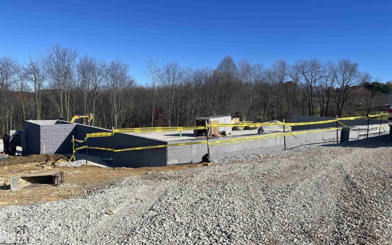 43 Maple Street, Bruceton Mills, West Virginia 26525, 2 Bedrooms Bedrooms, 4 Rooms Rooms,1 BathroomBathrooms,Residential Rentals,For Rent,Maple,10165273 43 Maple Street, Bruceton Mills, West Virginia 26525, 2 Bedrooms Bedrooms, 4 Rooms Rooms,1 BathroomBathrooms,Residential Rentals,For Rent,Maple,10165273