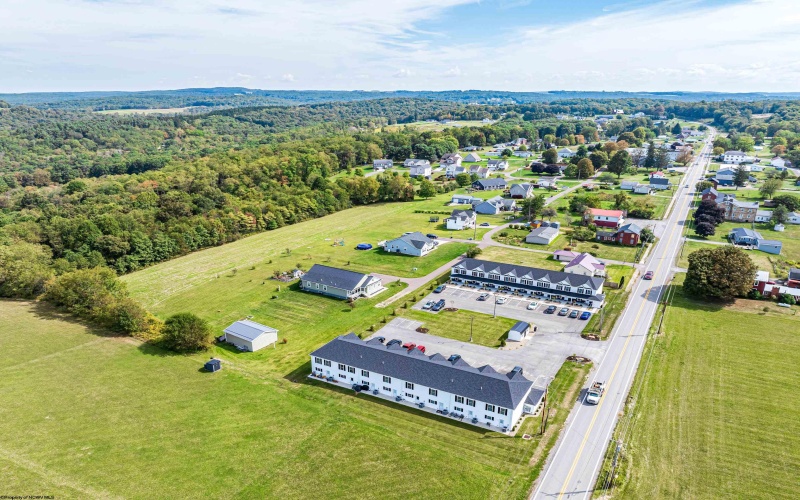 43 Maple Street, Bruceton Mills, West Virginia 26525, 2 Bedrooms Bedrooms, 4 Rooms Rooms,1 BathroomBathrooms,Residential Rentals,For Rent,Maple,10165273 43 Maple Street, Bruceton Mills, West Virginia 26525, 2 Bedrooms Bedrooms, 4 Rooms Rooms,1 BathroomBathrooms,Residential Rentals,For Rent,Maple,10165273