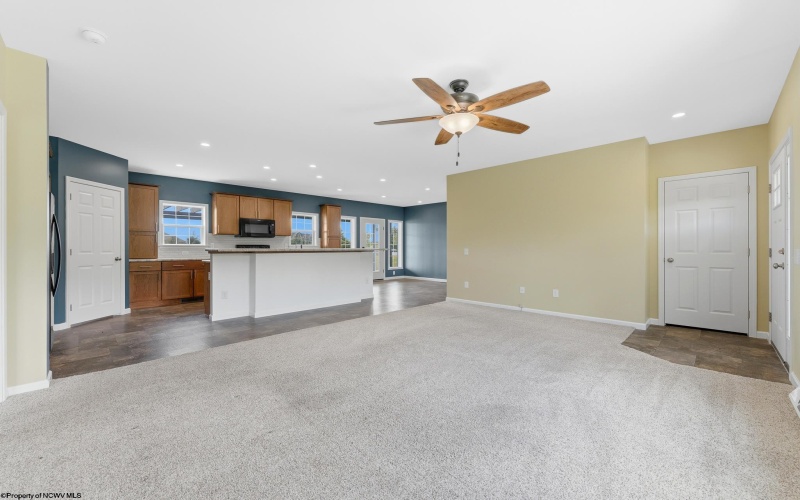 563 Laurel Run Pisgah Road, Bruceton Mills, West Virginia 26525, 3 Bedrooms Bedrooms, 5 Rooms Rooms,2 BathroomsBathrooms,Single Family Detached,For Sale,Laurel Run Pisgah,10165277