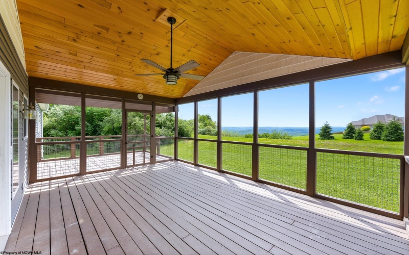 563 Laurel Run Pisgah Road, Bruceton Mills, West Virginia 26525, 3 Bedrooms Bedrooms, 5 Rooms Rooms,2 BathroomsBathrooms,Single Family Detached,For Sale,Laurel Run Pisgah,10165277