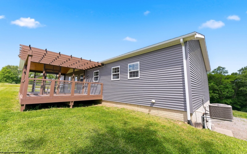 563 Laurel Run Pisgah Road, Bruceton Mills, West Virginia 26525, 3 Bedrooms Bedrooms, 5 Rooms Rooms,2 BathroomsBathrooms,Single Family Detached,For Sale,Laurel Run Pisgah,10165277