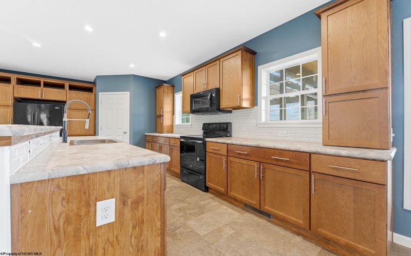 563 Laurel Run Pisgah Road, Bruceton Mills, West Virginia 26525, 3 Bedrooms Bedrooms, 5 Rooms Rooms,2 BathroomsBathrooms,Single Family Detached,For Sale,Laurel Run Pisgah,10165277