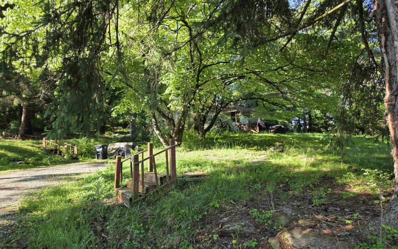 801 & 823 Fairmont Road, Morgantown, West Virginia 26501, ,Lots/land,For Sale,Fairmont,10165272