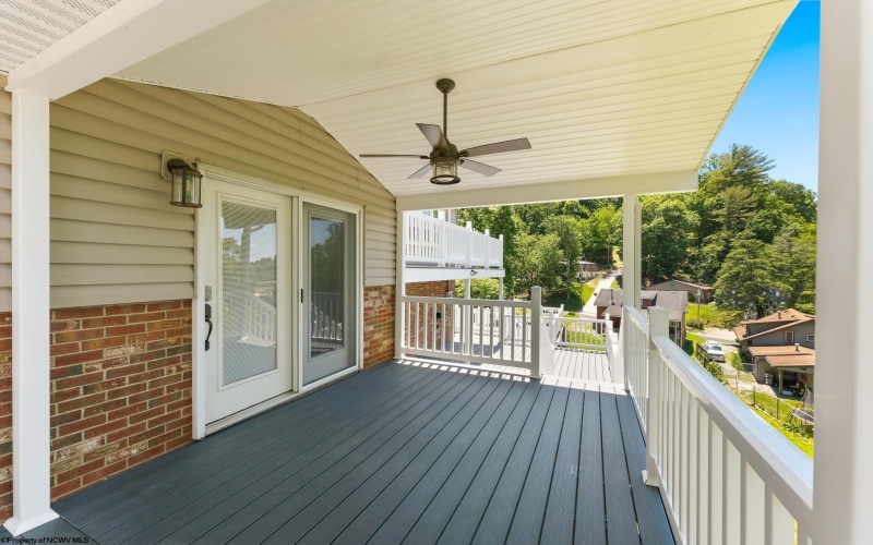 83 Maple Lake Court, Bridgeport, West Virginia 26330, 3 Bedrooms Bedrooms, 7 Rooms Rooms,2 BathroomsBathrooms,Single Family Detached,For Sale,Maple Lake,10165283