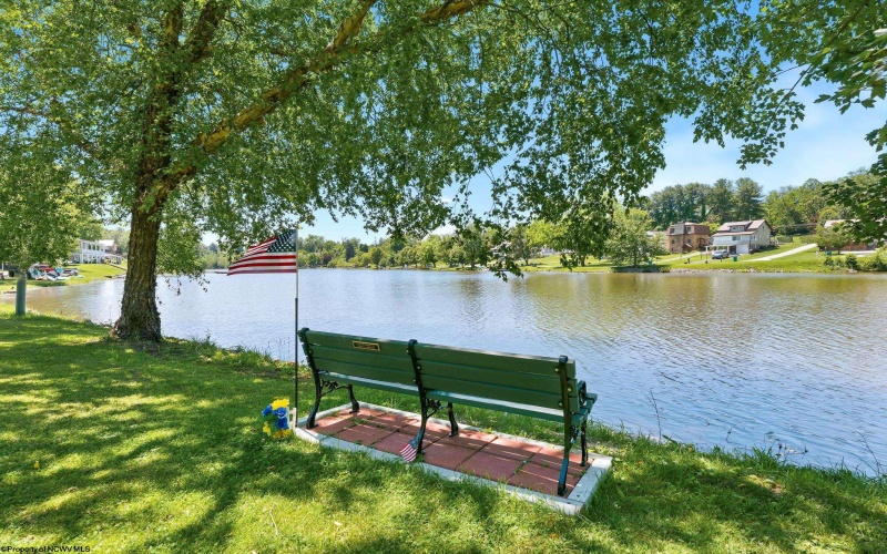 83 Maple Lake Court, Bridgeport, West Virginia 26330, 3 Bedrooms Bedrooms, 7 Rooms Rooms,2 BathroomsBathrooms,Single Family Detached,For Sale,Maple Lake,10165283