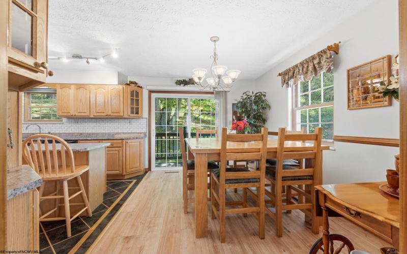 83 Maple Lake Court, Bridgeport, West Virginia 26330, 3 Bedrooms Bedrooms, 7 Rooms Rooms,2 BathroomsBathrooms,Single Family Detached,For Sale,Maple Lake,10165283