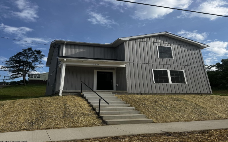 148 Mulberry Avenue, Weston, West Virginia 26452, 3 Bedrooms Bedrooms, 6 Rooms Rooms,2 BathroomsBathrooms,Single Family Detached,For Sale,Mulberry,10165317 148 Mulberry Avenue, Weston, West Virginia 26452, 3 Bedrooms Bedrooms, 6 Rooms Rooms,2 BathroomsBathrooms,Single Family Detached,For Sale,Mulberry,10165317