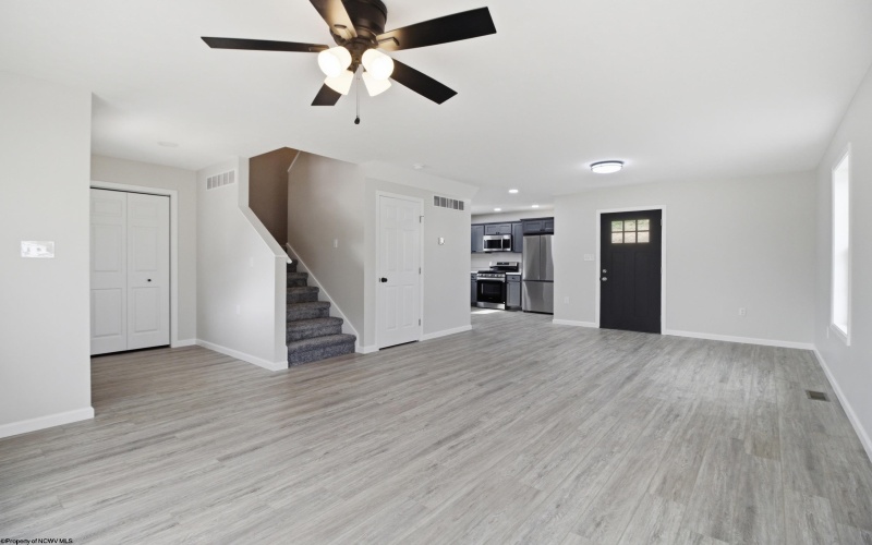 148 Mulberry Avenue, Weston, West Virginia 26452, 3 Bedrooms Bedrooms, 6 Rooms Rooms,2 BathroomsBathrooms,Single Family Detached,For Sale,Mulberry,10165317 148 Mulberry Avenue, Weston, West Virginia 26452, 3 Bedrooms Bedrooms, 6 Rooms Rooms,2 BathroomsBathrooms,Single Family Detached,For Sale,Mulberry,10165317