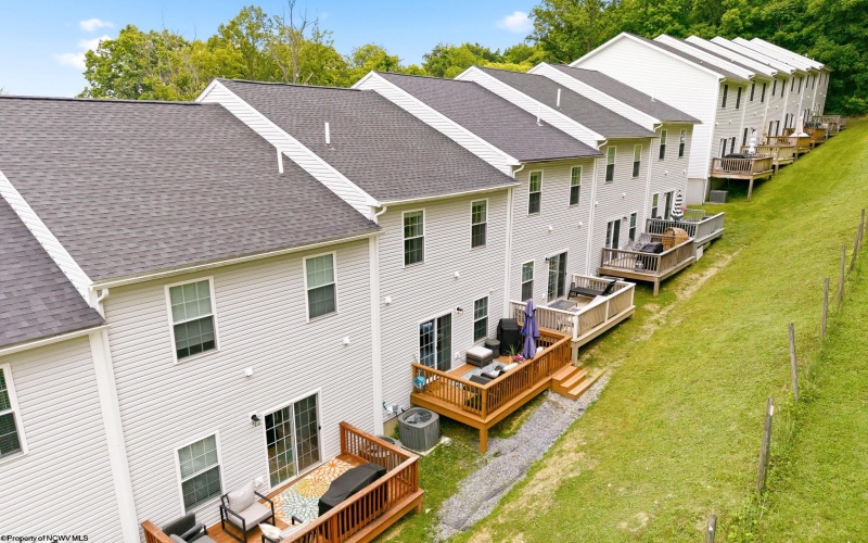20 MISTY Lane, Fairmont, West Virginia 26554, 3 Bedrooms Bedrooms, 7 Rooms Rooms,2 BathroomsBathrooms,Single Family Attached,For Sale,MISTY,10165308