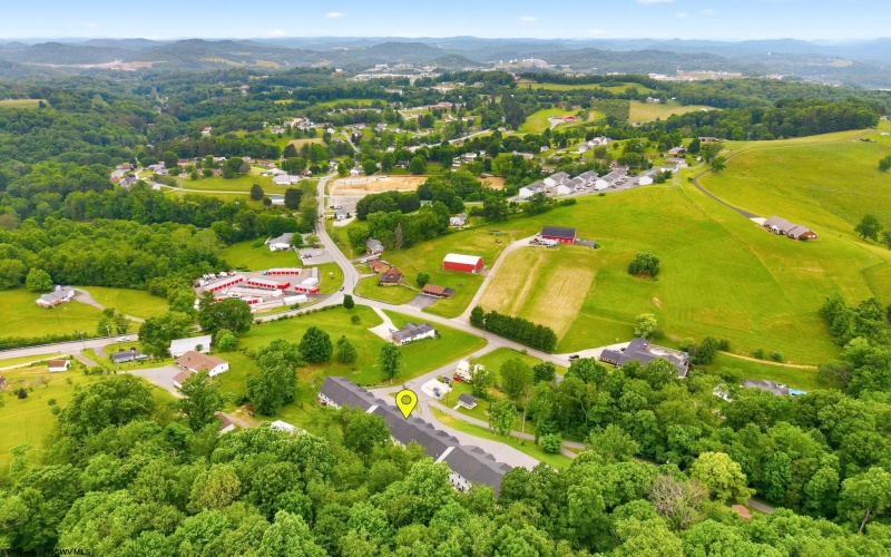 20 MISTY Lane, Fairmont, West Virginia 26554, 3 Bedrooms Bedrooms, 7 Rooms Rooms,2 BathroomsBathrooms,Single Family Attached,For Sale,MISTY,10165308