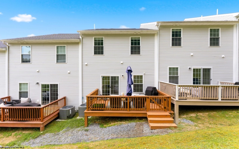 20 MISTY Lane, Fairmont, West Virginia 26554, 3 Bedrooms Bedrooms, 7 Rooms Rooms,2 BathroomsBathrooms,Single Family Attached,For Sale,MISTY,10165308