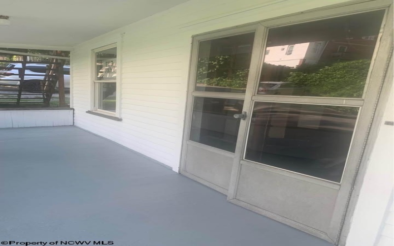 740 Weaver Street, Morgantown, West Virginia 26505, ,Multi-unit/income,For Sale,Weaver,10165292