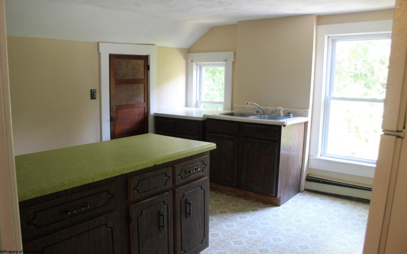 740 Weaver Street, Morgantown, West Virginia 26505, 0 , 0 ,0,Multi-unit/income,For Sale,Weaver,0,10165292 740 Weaver Street, Morgantown, West Virginia 26505, 0 , 0 ,0,Multi-unit/income,For Sale,Weaver,0,10165292