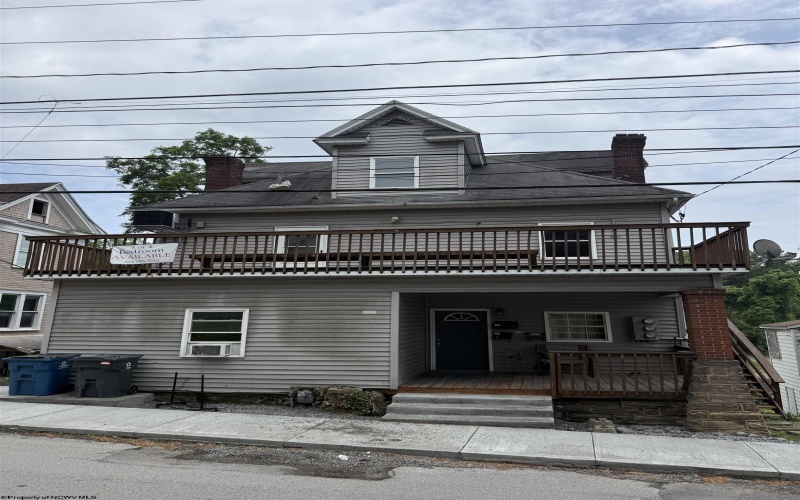 704 Willey Street, Morgantown, West Virginia 26505, ,Multi-unit/income,For Sale,Willey,10165294 704 Willey Street, Morgantown, West Virginia 26505, ,Multi-unit/income,For Sale,Willey,10165294
