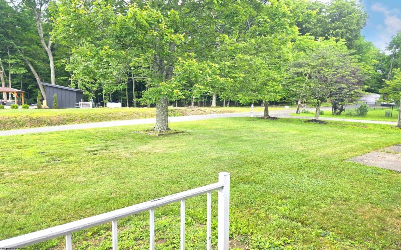 194 Smith Road, Flemington, West Virginia 26347, 3 Bedrooms Bedrooms, 7 Rooms Rooms,2 BathroomsBathrooms,Single Family Detached,For Sale,Smith,10165291
