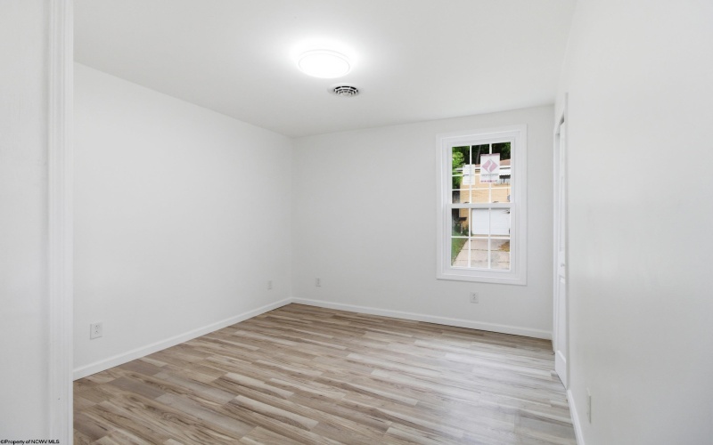 1260 College Park, Fairmont, West Virginia 26554, 3 Bedrooms Bedrooms, 7 Rooms Rooms,2 BathroomsBathrooms,Single Family Detached,For Sale,College,10165293 1260 College Park, Fairmont, West Virginia 26554, 3 Bedrooms Bedrooms, 7 Rooms Rooms,2 BathroomsBathrooms,Single Family Detached,For Sale,College,10165293