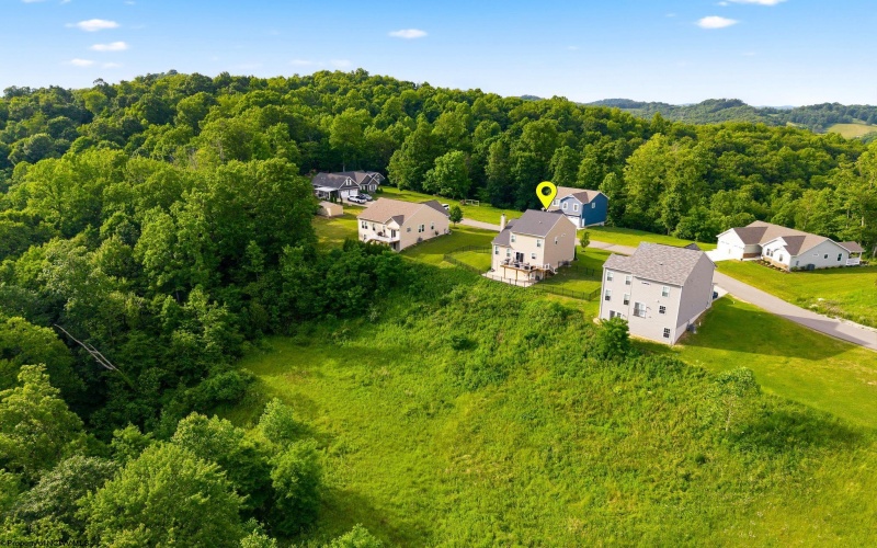 335 Double Eagle Lane, Maidsville, West Virginia 26541, 4 Bedrooms Bedrooms, 7 Rooms Rooms,3 BathroomsBathrooms,Single Family Detached,For Sale,Double Eagle,10165316