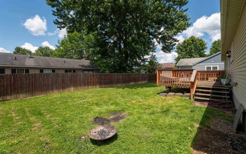 1137 Windsor Avenue, Morgantown, West Virginia 26505, 3 Bedrooms Bedrooms, 7 Rooms Rooms,2 BathroomsBathrooms,Single Family Detached,For Sale,Windsor,10165300