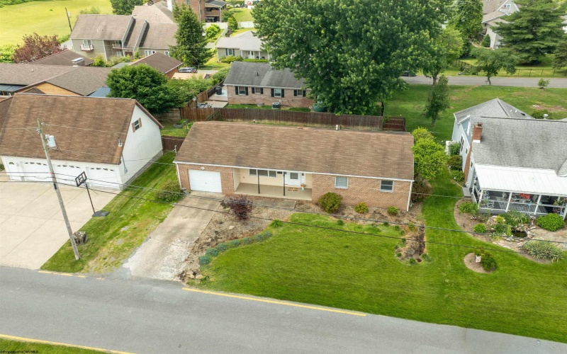 1137 Windsor Avenue, Morgantown, West Virginia 26505, 3 Bedrooms Bedrooms, 7 Rooms Rooms,2 BathroomsBathrooms,Single Family Detached,For Sale,Windsor,10165300