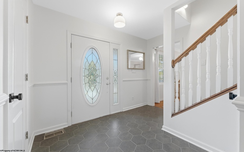 1017 Brettwald Drive, Morgantown, West Virginia 26508, 4 Bedrooms Bedrooms, 11 Rooms Rooms,3 BathroomsBathrooms,Single Family Detached,For Sale,Brettwald,10165299