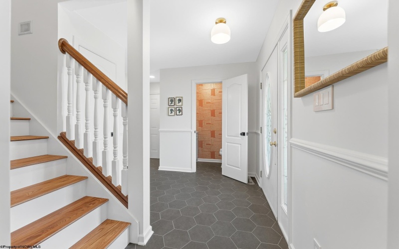 1017 Brettwald Drive, Morgantown, West Virginia 26508, 4 Bedrooms Bedrooms, 11 Rooms Rooms,3 BathroomsBathrooms,Single Family Detached,For Sale,Brettwald,10165299