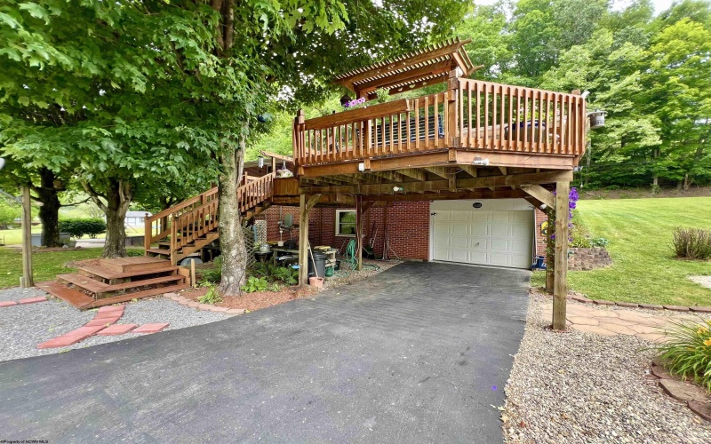 4109 Chapel Road, Gassaway, West Virginia 26624, 3 Bedrooms Bedrooms, 6 Rooms Rooms,1 BathroomBathrooms,Single Family Detached,For Sale,Chapel,10165309