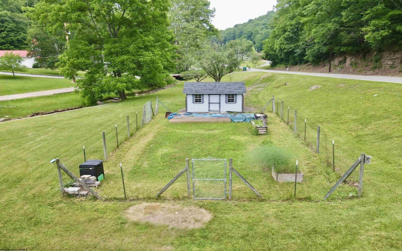 4109 Chapel Road, Gassaway, West Virginia 26624, 3 Bedrooms Bedrooms, 6 Rooms Rooms,1 BathroomBathrooms,Single Family Detached,For Sale,Chapel,10165309
