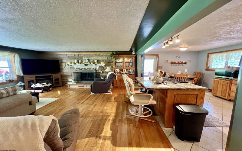 4109 Chapel Road, Gassaway, West Virginia 26624, 3 Bedrooms Bedrooms, 6 Rooms Rooms,1 BathroomBathrooms,Single Family Detached,For Sale,Chapel,10165309